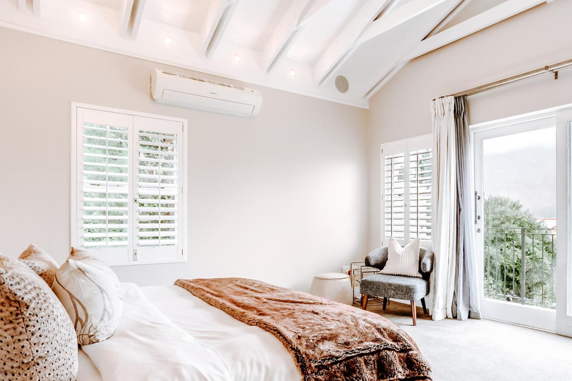Luxe Family Home With Solar Power In Secure Hout Bay Estate เคปทาวน์ ภายนอก รูปภาพ